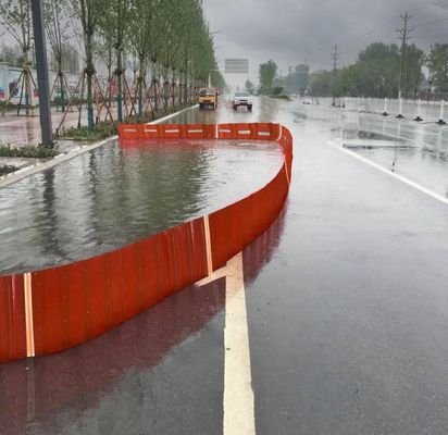 Λιτόνγκ έκτακτης ανάγκης γρήγορη εγκατάσταση 0,9m υψηλό αντιπλημμυρικό φράγμα για την πόρτα του σπιτιού